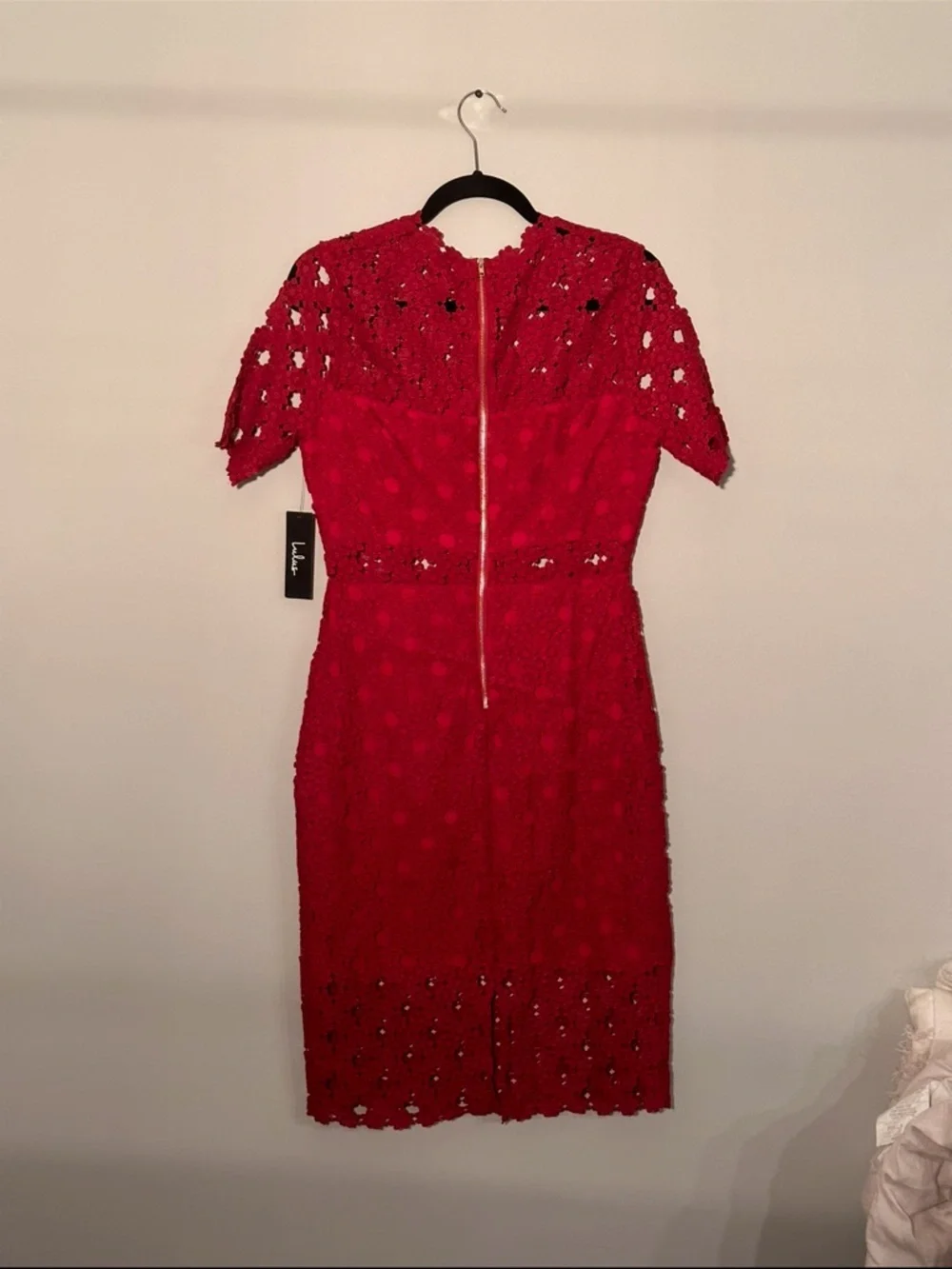 Lulu's Red Lace Midi Dress, bridal shower and wedding guest dress, casual event - Picture 3 of 3